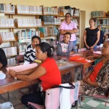 Capacita Gobierno Municipal a Bibliotecarias con taller de fomento a la lectura