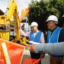 Gobierno municipal impulsa desarrollo social en Santa Lucía con obra hidráulica de la colonia Guelatao