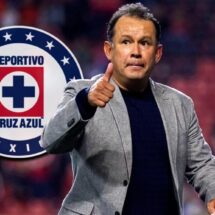 Juan Reynoso está muy cerca de convertirse en nuevo DT de Cruz Azul