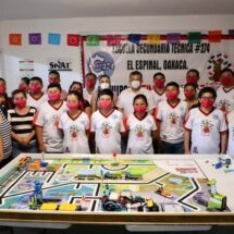 Entrega IEEPO reconocimientos a estudiantes de El Espinal que compiten en certamen nacional de robótica