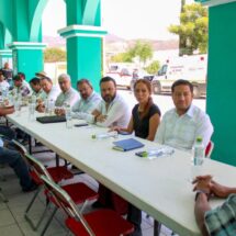 Mantiene Gobierno Federal y Estatal diálogo con pobladores de San Vicente Coatlán