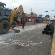 Nueva tubería de drenaje en calle Matamoros