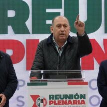 El PRI anuncia que respaldará las reformas constitucionales de López Obrador